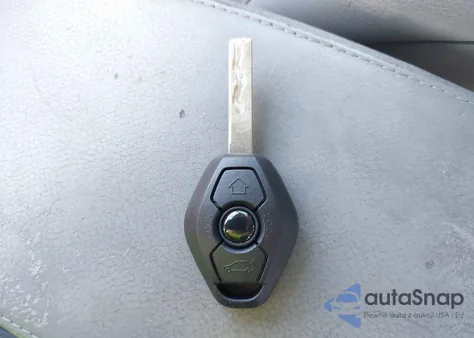 2007 BMW X3 3.0Si from USA, damaged, VIN WBXPC93447WF21664